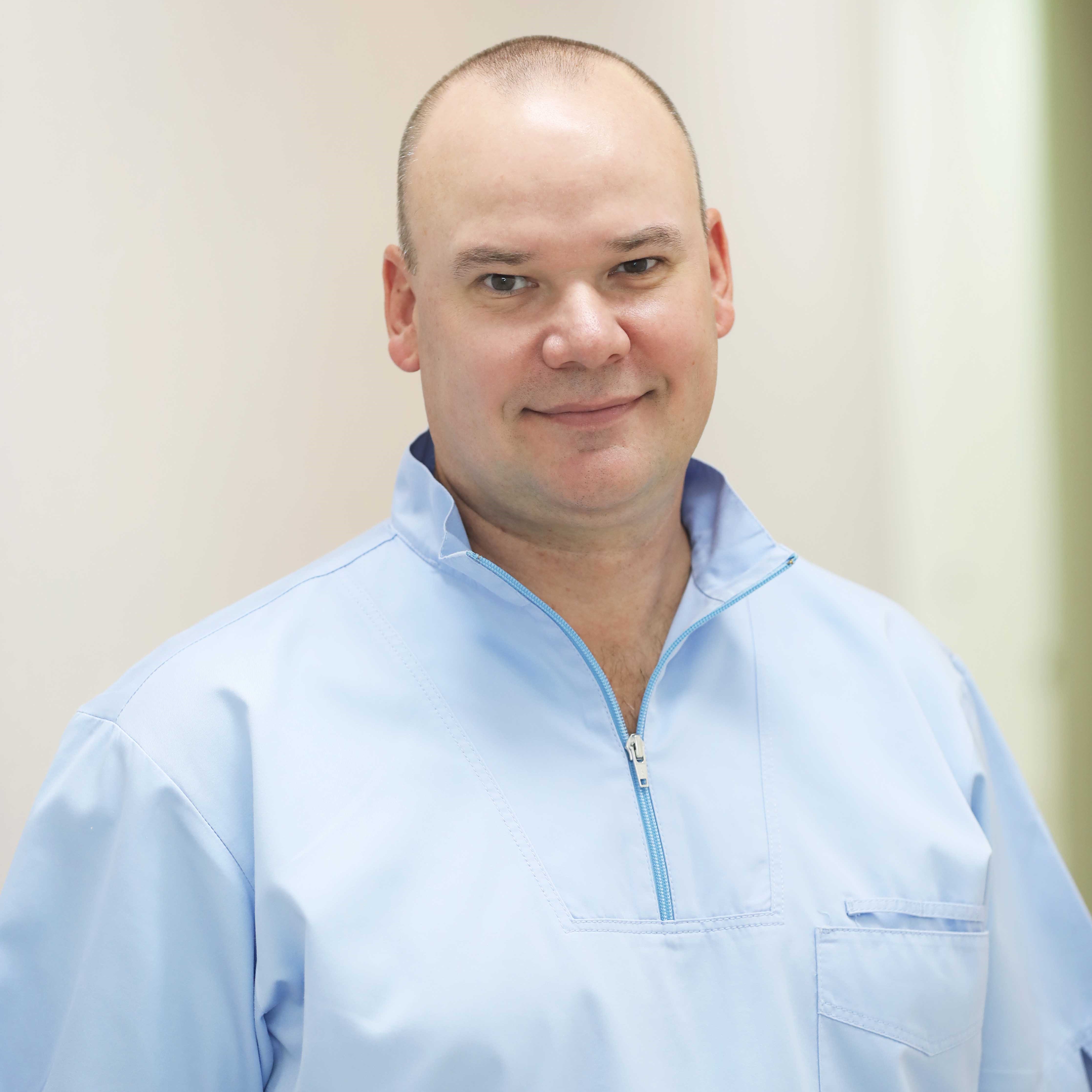 Dr. Gálmiklós Ádám 